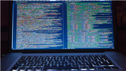 python軟件怎么用？如何使用python編寫簡單網(wǎng)頁？